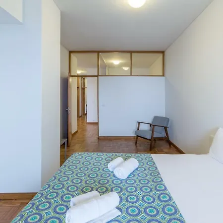 - Trindade Tower Apartment