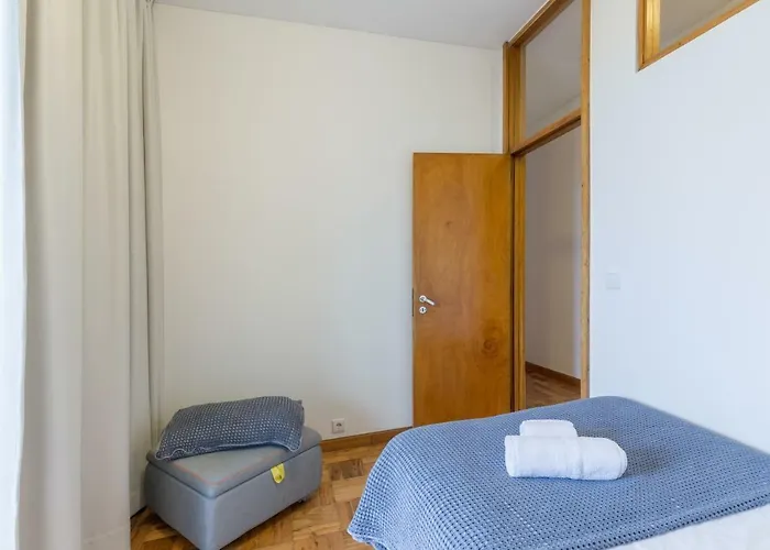 - Trindade Tower Porto